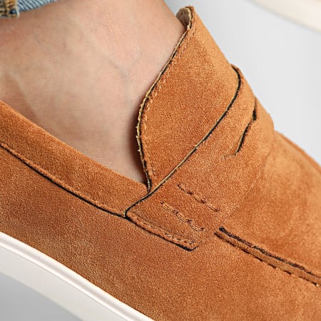 Classic Series - Mocassins 071 Camel