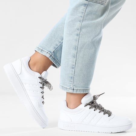 Adidas Sportswear - Baskets Femme Hoops 3 Low Classic GW0433 x SUPERLACED Lacets Léopard Beige