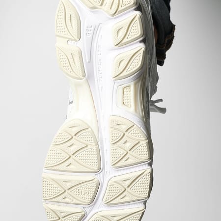 Asics - Sneaker Gel Cumulus 16 1203A733 Bianco