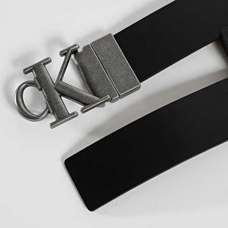 Calvin Klein - Cinturón Reversible Thumbled 7049 Negro Camel