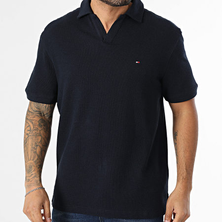 Tommy Hilfiger - Polo Manches Courtes Col V IC Crepe 0297 Bleu Marine