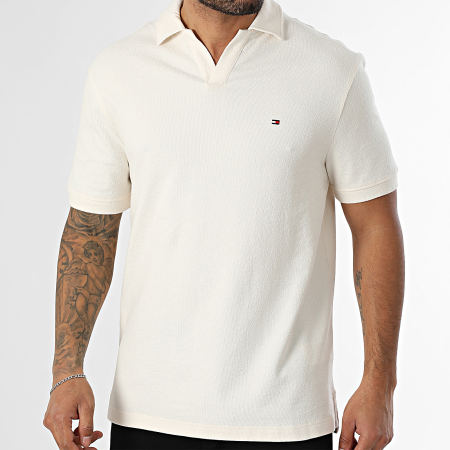 Tommy Hilfiger - Polo Manches Courtes Col V IC Crepe 0297 Beige Clair