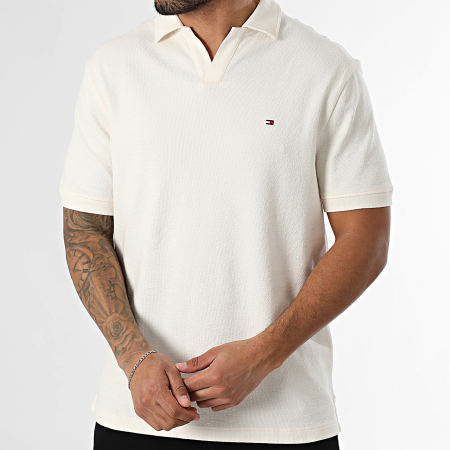 Tommy Hilfiger - Polo Manches Courtes Col V IC Crepe 0297 Beige Clair