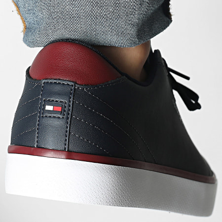 Tommy Hilfiger - Baskets TH Hi Vulc Core Low Leather 5739 Desert Sky