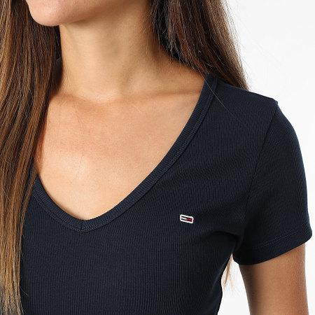 Tommy Jeans - Tee Shirt Col V Femme Slim Essential Rib 7385 Bleu Marine