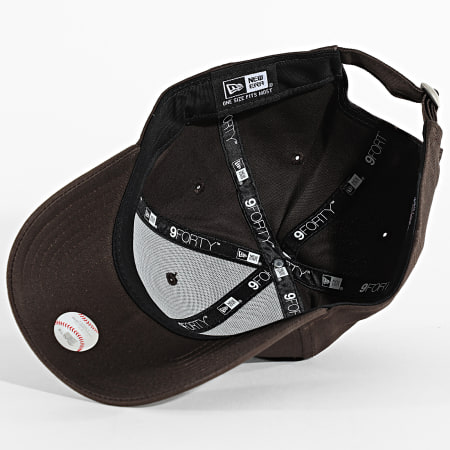 New Era - Gorra Team Outline 9Forty LA 60759082 Marrón