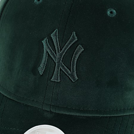 New Era - Women's Cap Velvet 9Forty NY 60758959 Dark Green