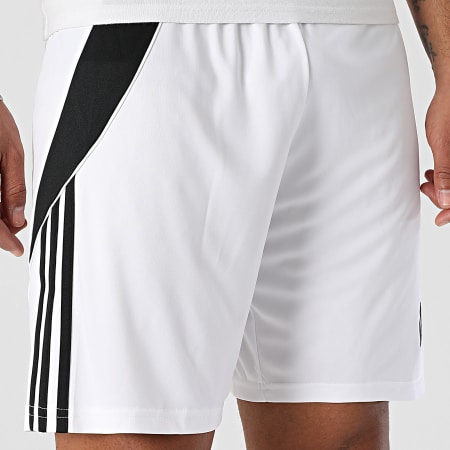 Adidas Sportswear - Short Jogging A Bandes Tiro 24 IR9380 Blanc Noir