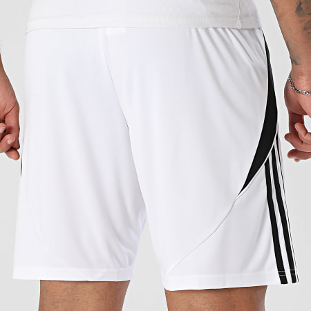 Adidas Sportswear - Short Jogging A Bandes Tiro 24 IR9380 Blanc Noir