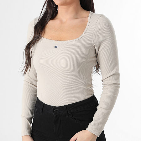 Tommy Jeans - Tee Shirt Manches Longues Femme Soft Rib 1836 Beige