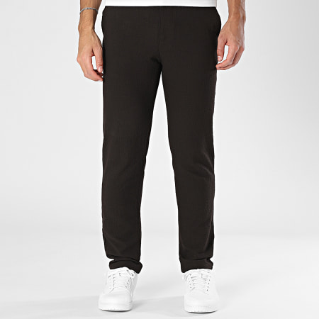Classic Series - Pantalón Texturado 974 Marrón Oscuro