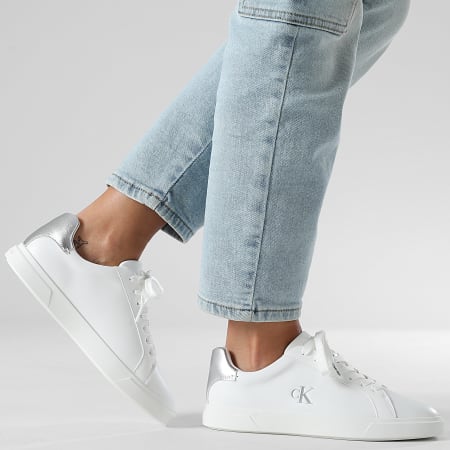 Calvin Klein - Zapatillas Mujer Low Pro Cups Laceup Leather Metallic 2846 Blanco Brillante Plata