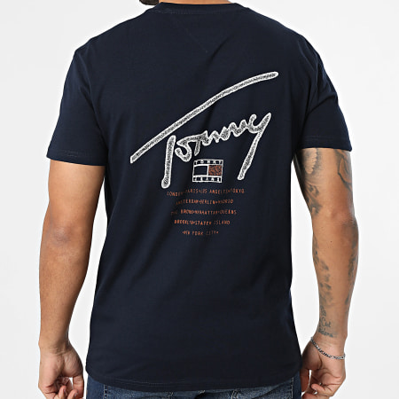 Tommy Jeans - Tee Shirt Sign Backsprint 2320 Bleu Marine