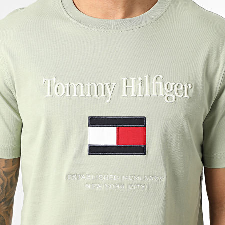 Tommy Hilfiger - Tee Shirt Embroidery Flag 2736 Vert Kaki Clair