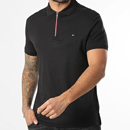 Tommy Hilfiger - Polo Manches Courtes Regular Fit Zippé Liquid Cotton 1613 Noir