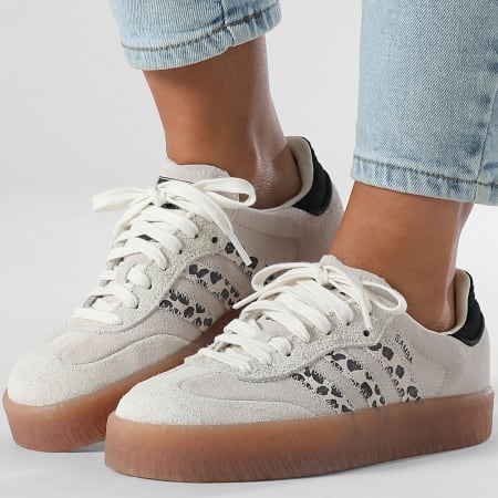 adidas gazelle silver green womens Adidas Samba Jane Black White Gum (JQ6445)