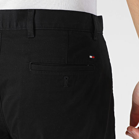 Tommy Hilfiger - Pantalon Chino Harlem Essential Twill 0690 Noir