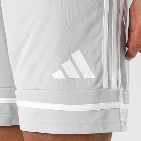Adidas Sportswear - Short Jogging A Bandes Squa 25 JN5467 Gris Clair Blanc