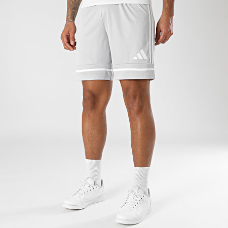 Adidas Sportswear - Short Jogging A Bandes Squa 25 JN5467 Gris Clair Blanc