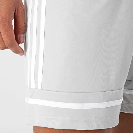 Adidas Sportswear - Short Jogging A Bandes Squa 25 JN5467 Gris Clair Blanc