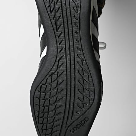 Adidas Sportswear - Baskets Adipista HQ9160 Footwear White Core Black