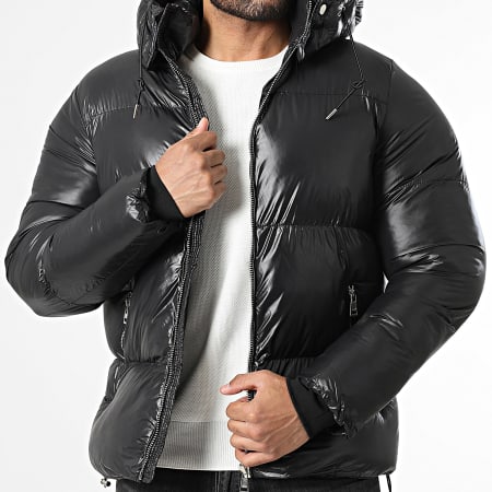 KZR - Plumífero con capucha 200 Negro