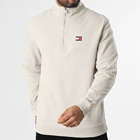 Tommy Jeans - Sweat Col Montant Zippé Badge 2344 Beige