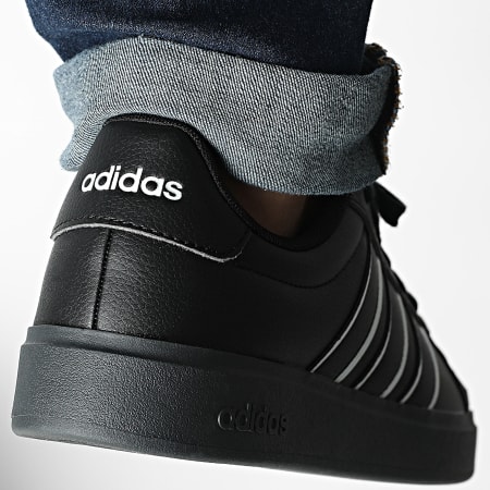 Adidas Sportswear - Baskets Streettalk IH4281 Core Black Carbon