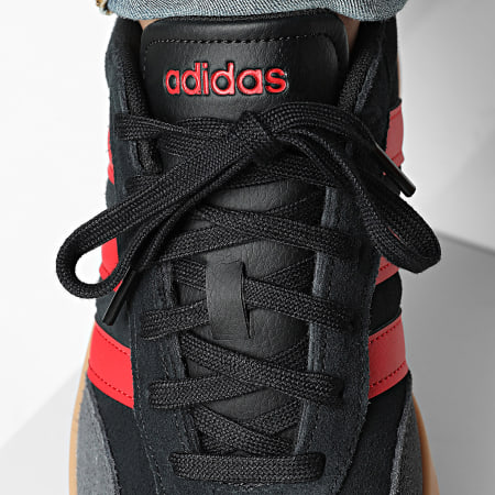 Adidas Sportswear - Baskets Barreda JP5934 Core Black Better Scarlet Gum 10
