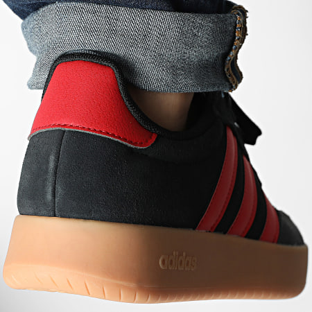 Adidas Sportswear - Baskets Barreda JP5934 Core Black Better Scarlet Gum 10
