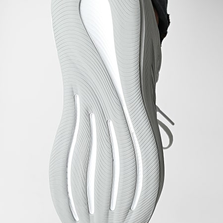Adidas Sportswear - Baskets Response Runner 2 KJ1738 Cloud White Silver Metallic Halo Silver