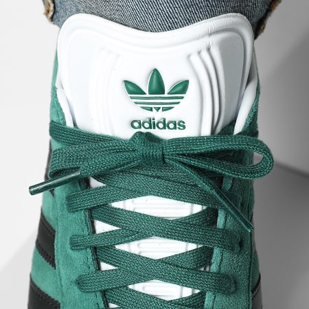 Adidas Originals - Baskets Gazelle IH9633 Core Green Core Black Footwear White