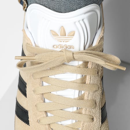 Adidas Originals - Baskets Gazelle IH9635 Magic Beige Core Black Footwear White
