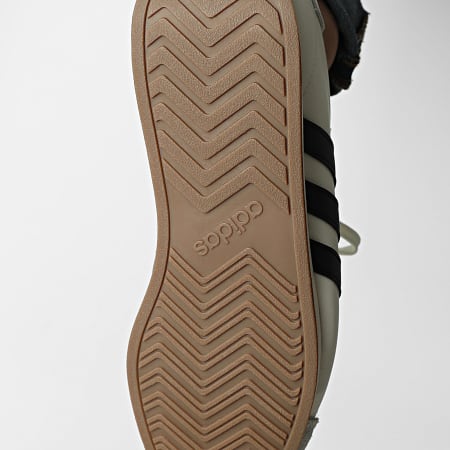 Adidas Sportswear - Baskets Runvista KI6031 Off White Core Black Wonder White