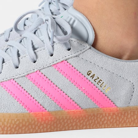 Adidas Originals - Baskets Femme Gazelle J IH6467 Halo Silver Lucid Pink Green