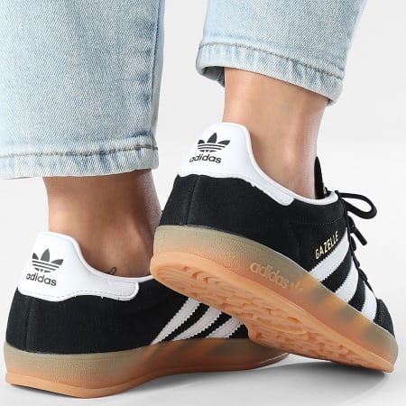 Adidas Originals - Zapatillas Mujer Gazelle Indoor J JQ8701 Core Black Footwear White Gum 2