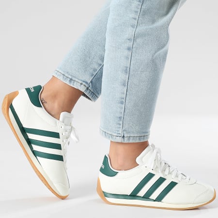 Adidas Performance - Zapatillas Mujer Runvista HQ2329 Blanco Central Verde Goma 3