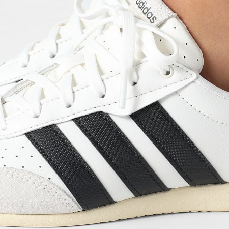 Adidas Performance - Zapatillas Mujer Barreda Lo KI6726 Core White Core Black Warm Vanilla