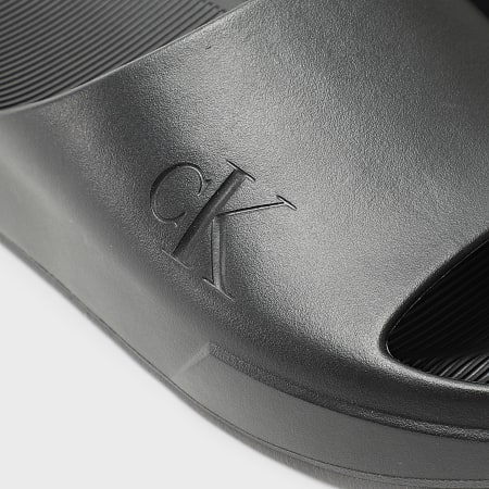 Calvin Klein - Claquettes Chunky Slide 1394 Triple Black