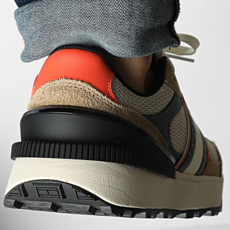 Tommy Jeans - Baskets Technical Runner Essential 1537 Dark Dune