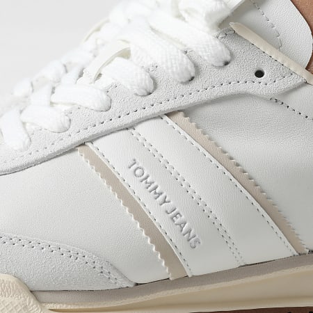 Tommy Jeans - Baskets Femme Low Profile Runner Leather Mix 3001 Ecru Gulf Sand