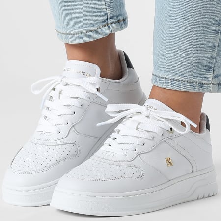Tommy Hilfiger - Baskets Femme Sporty Cupsole Corp 9025 White