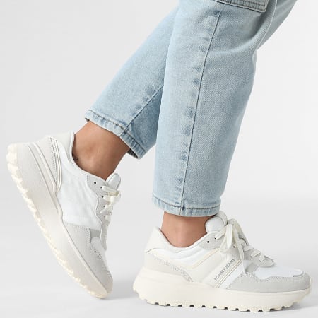 Tommy Jeans - Zapatillas Mujer Cleated Runner Suede Mix 2921 Stratus Grey