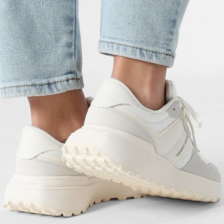 Tommy Jeans - Zapatillas Mujer Cleated Runner Suede Mix 2921 Stratus Grey