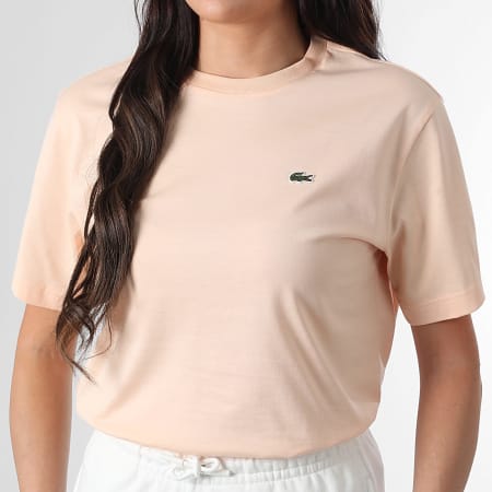Lacoste - Tee Shirt Femme Logo Brodé Crocodile Relaxed Fit Saumon