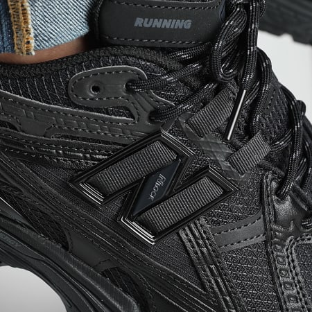 New Balance - Baskets 1906U M1906NJ Triple Black