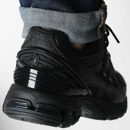 New Balance - Baskets 1906U M1906NJ Triple Black