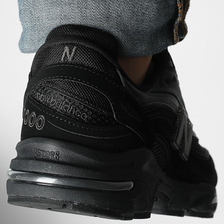New Balance - Baskets 1000 Black