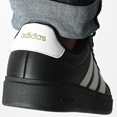 Adidas Sportswear - Baskets Streettalk JP8276 Core Black Footwear White Matte Gold