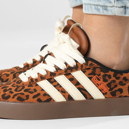 Adidas Performance - Zapatillas Mujer VL Court 3.0 KK4668 Bronce Oscuro Crema Blanco Goma 5